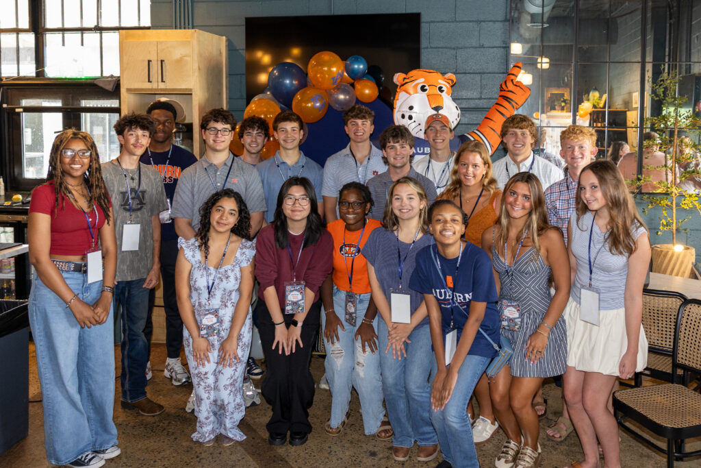 Auburn Students gather for Freshman Send-Off